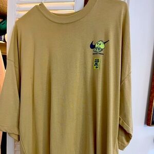 Sole food Nike oversized t